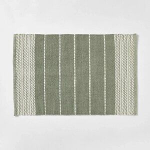 Threshold x Studio McGee Handwoven Accent Rug Green/Ivory 2’1”x3’2” NWT